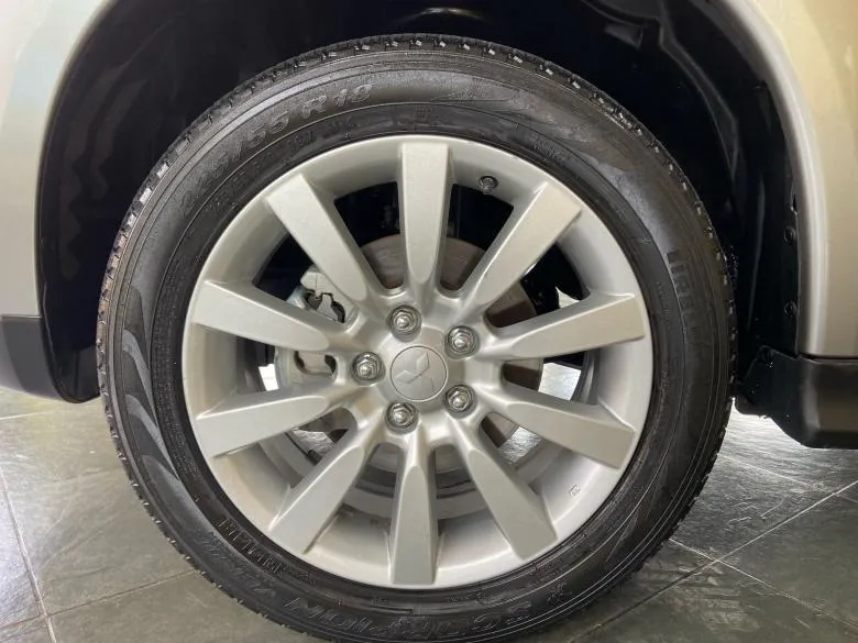 Mitsubishi - ASX 2.0 CVT