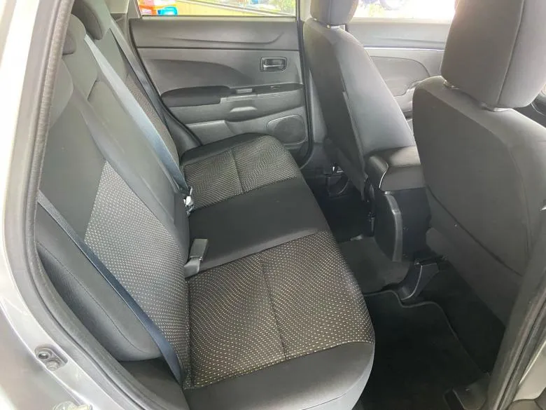 Mitsubishi - ASX 2.0 CVT