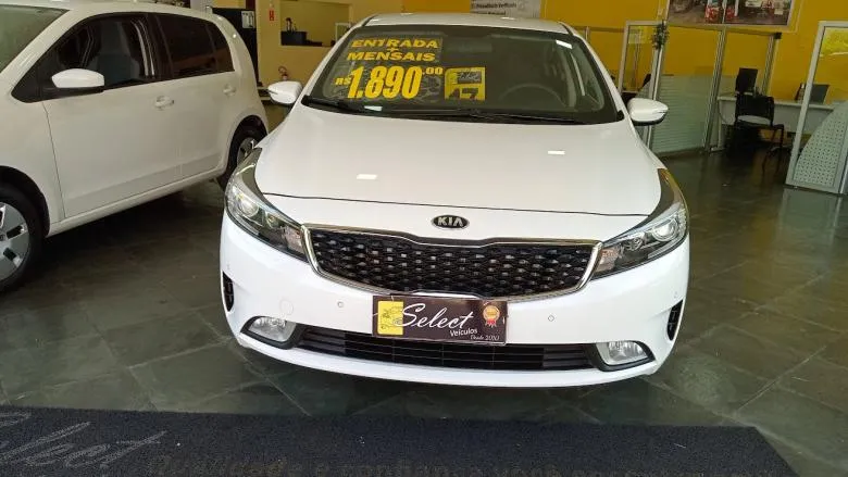 Kia Motors - CERATO 1.6 FLEX AUTOMATICO