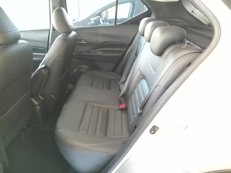 Nissan - KICKS SL CVT