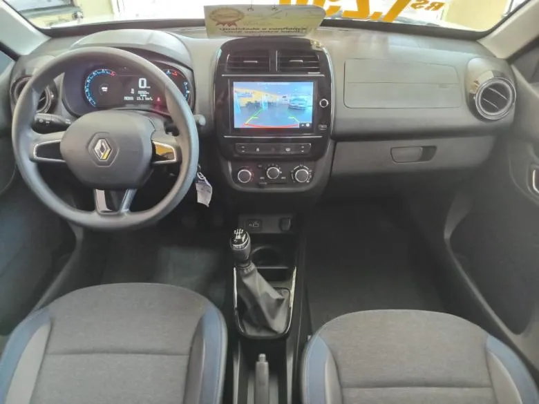 Renault - KWID INTEN 1.0