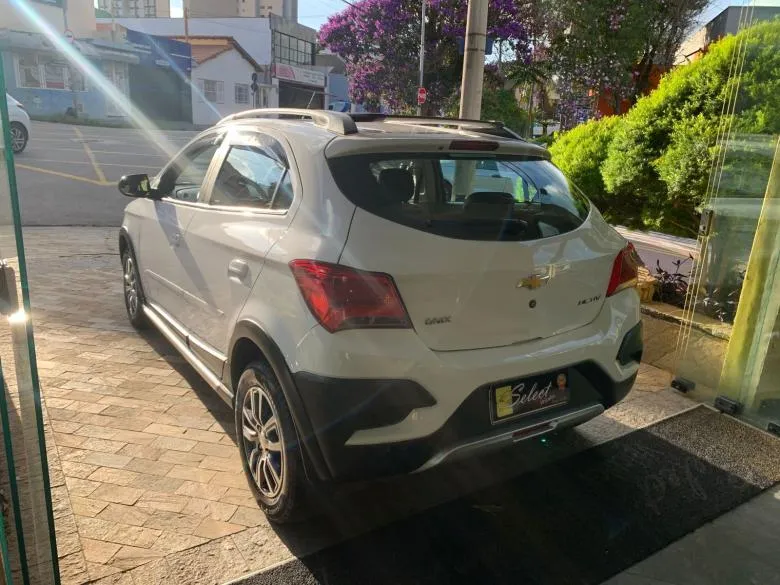 GM - Chevrolet - ONIX 1.4AT ACT