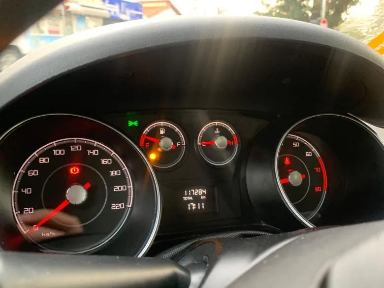 Fiat - PUNTO ATTRACTIVE 1.4 FLEX