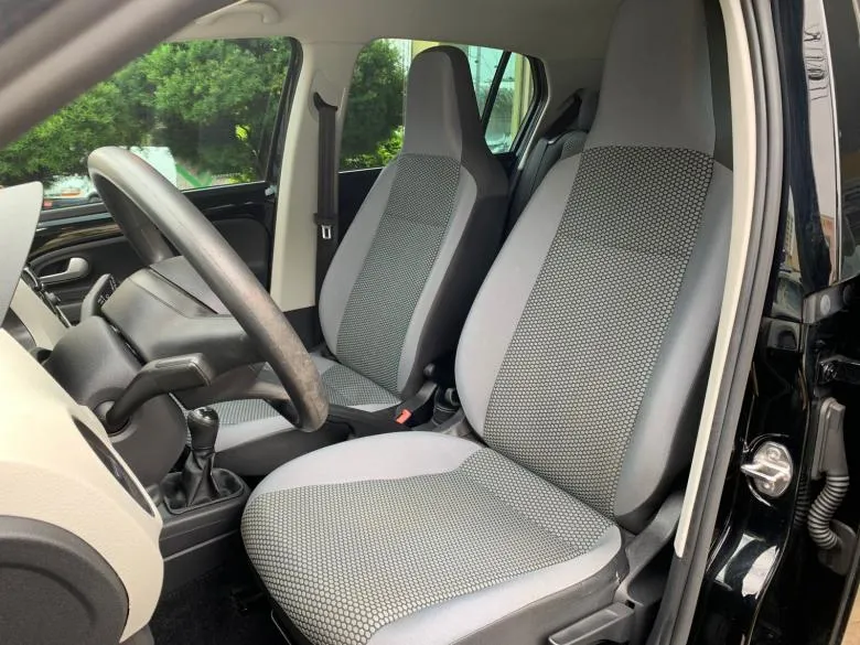 VW - VolksWagen - UP MOVE 