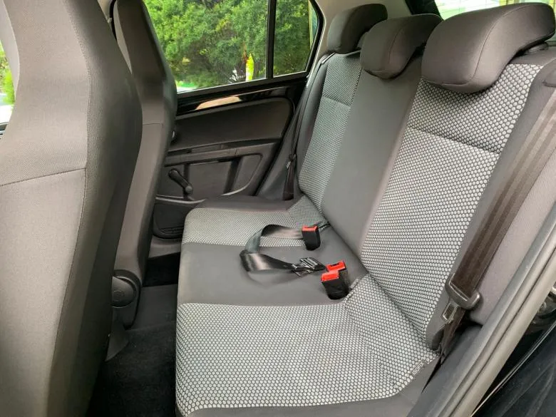 VW - VolksWagen - UP MOVE 