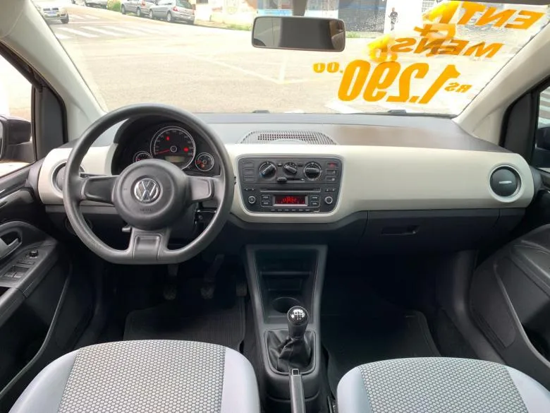 VW - VolksWagen - UP MOVE 