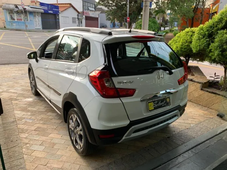 Honda - WR-V EXL 