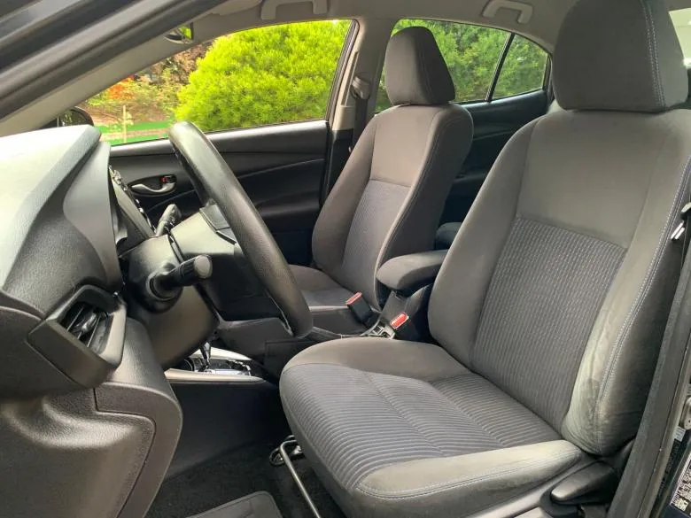 Toyota - YARIS SEDAN XL 1.5 AUT